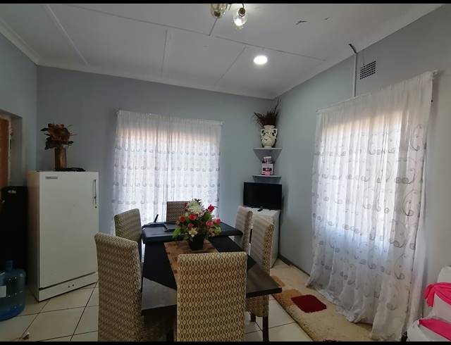 3 BEDROOM FREESTANDING FOR SALE IN STILFONTEIN EXT 3